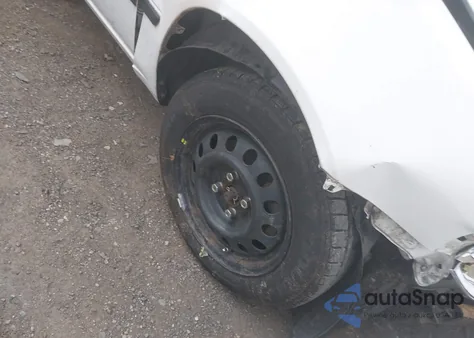 1998 Toyota Corolla Ce z USA, uszkodzony, nr VIN 2T1BR12E5WC037931